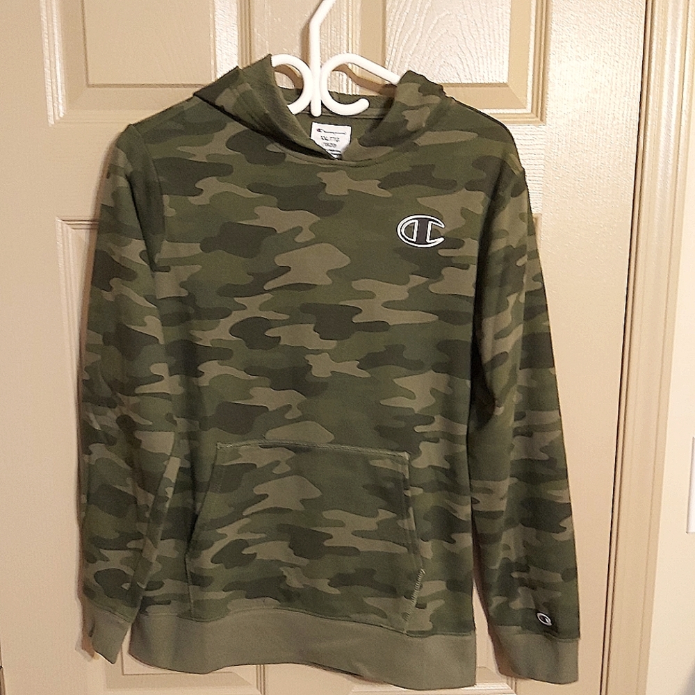 Champion Camouflage Logo Hoodie BNWOT